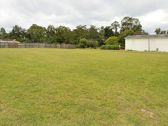 4th image of 3721 Cross Creek Cir