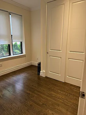 Rented by Avenues Real Estate | media 29