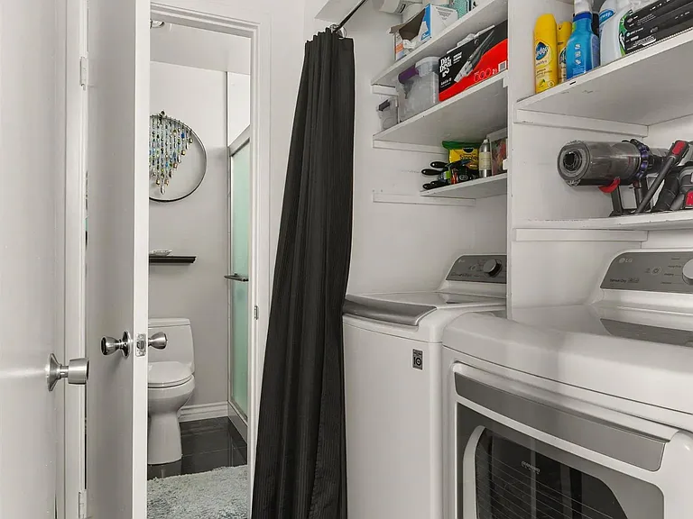 2530 Clairemont Dr #206 — Photo 13