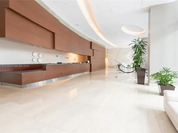 1111 SW 1st Ave APT 3125, Miami, FL 33130