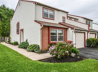 822 Roberts Rd, Warminster, PA 18974