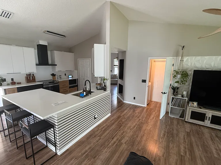 Kitchen Living Room