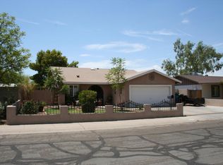8663 W Cheery Lynn Rd, Phoenix, AZ 85037