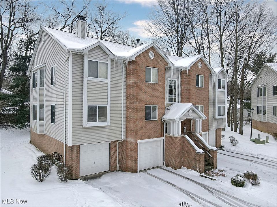1st image of 362 Village Pointe Dr #1-A