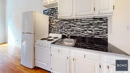 Rented by Bond New York