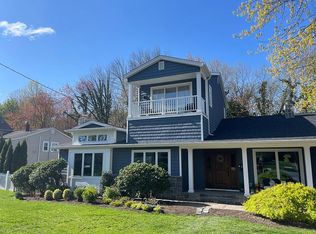 171 Valley Rd, River Edge, NJ 07661