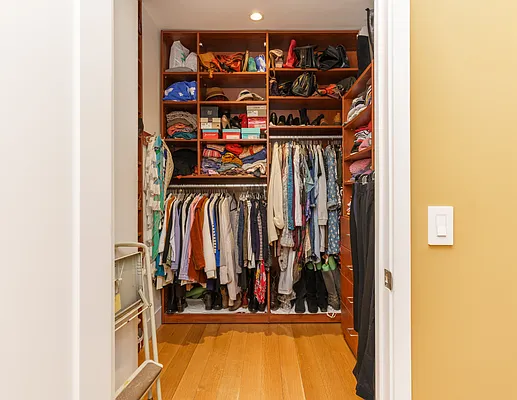 Sold by SERHANT. | media 11