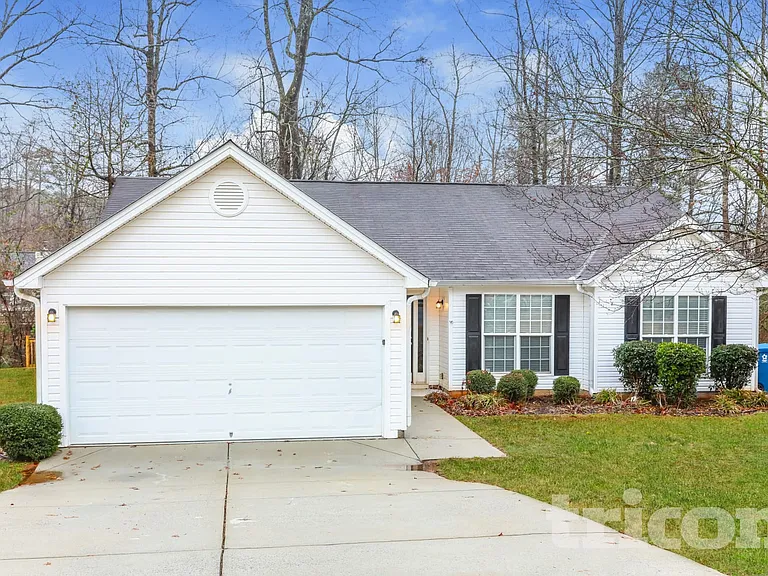 222 Amelia Creek Way — Photo 1