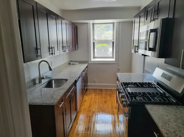 (undisclosed Address), Larchmont, NY 10538
