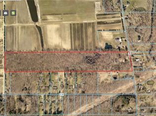 1912 Dock Rd, Madison, OH 44057