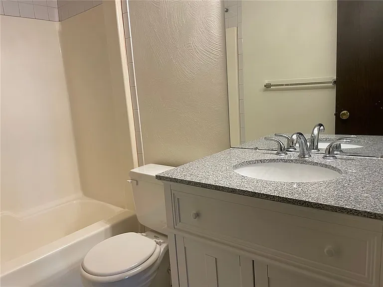 313 Mystic Ave — Photo 12