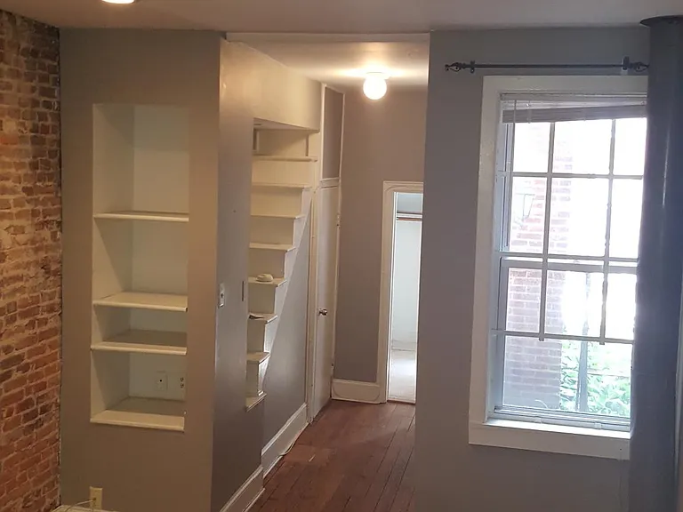 1265 Riverside Ave #1 — Photo 5