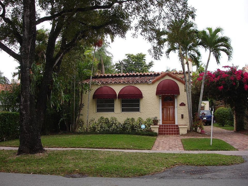 1st image of 832 Majorca Ave