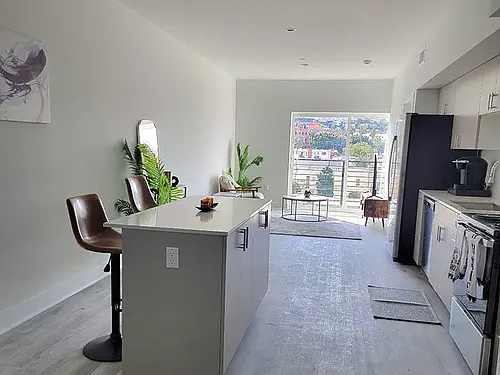 Inglewood Flats Photo 1