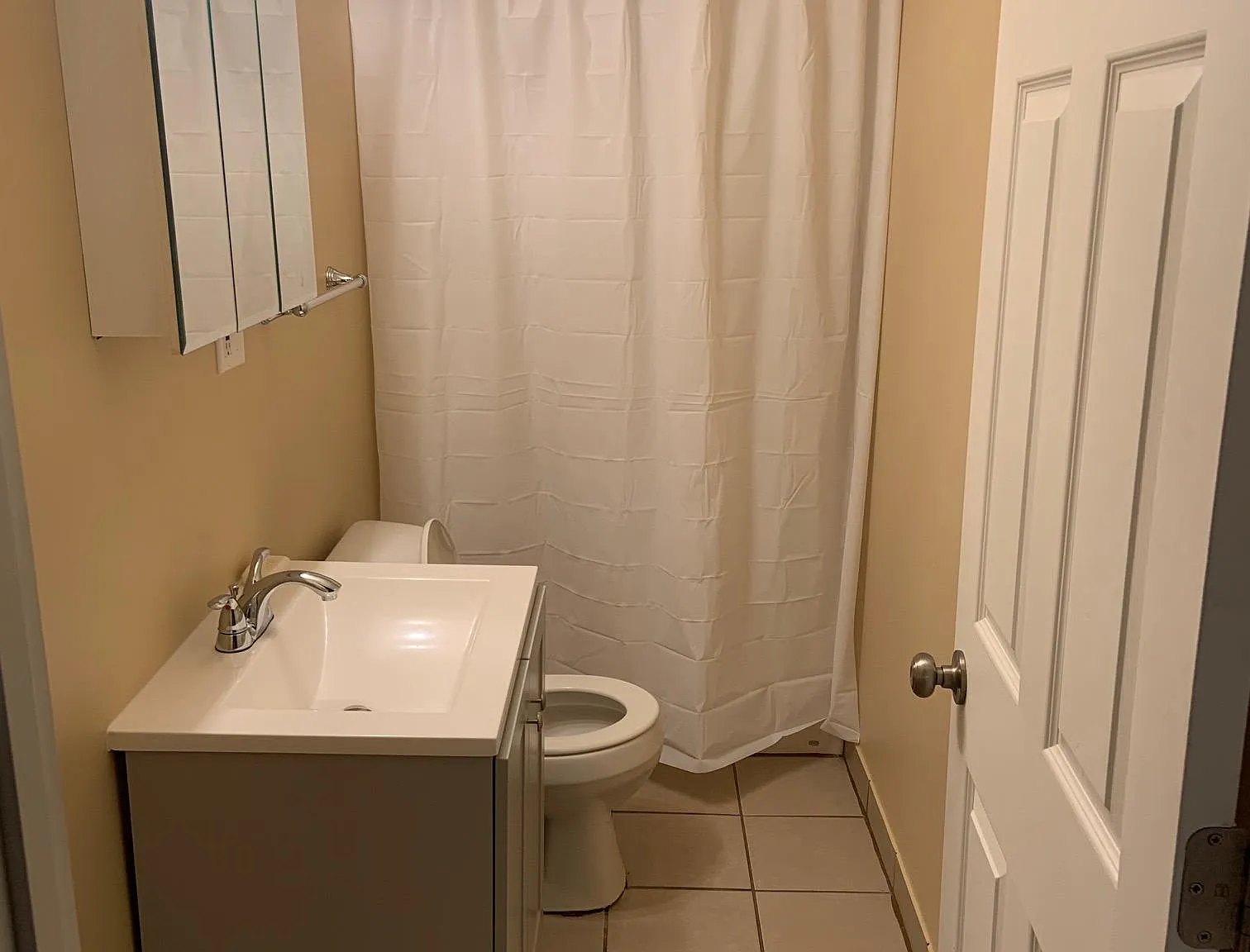 3 bed, 1264 sqft, $1,700 — Photo 3