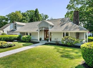 15 Spruce St, Milton, MA 02186