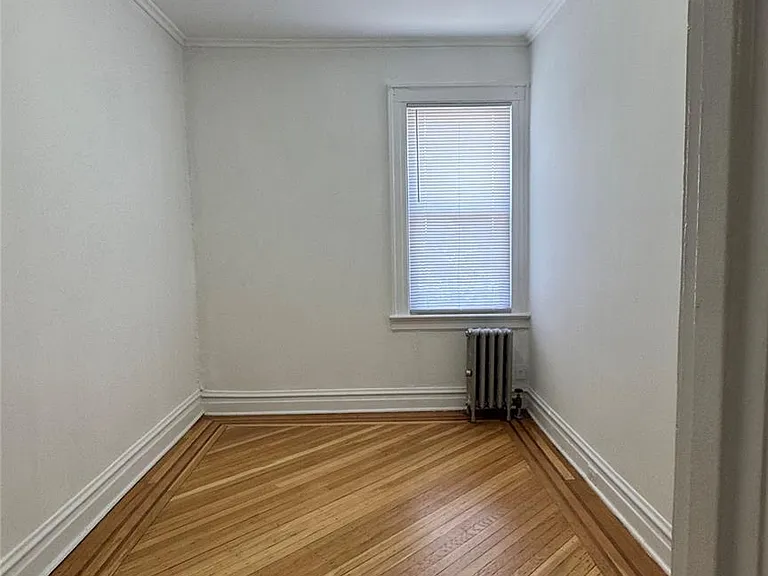 8730 79th Ave — Photo 7