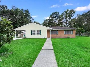 22230 Highway 40, Covington, LA 70431