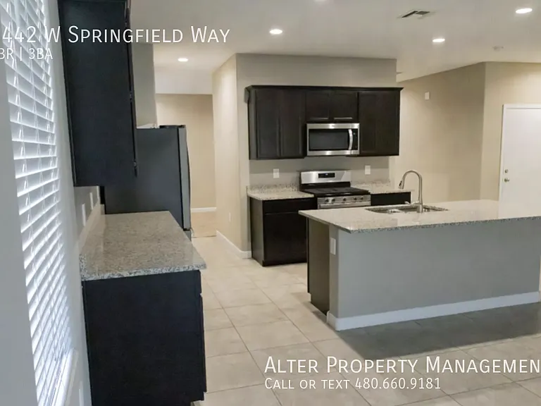 8442 W Springfield Way — Photo 3