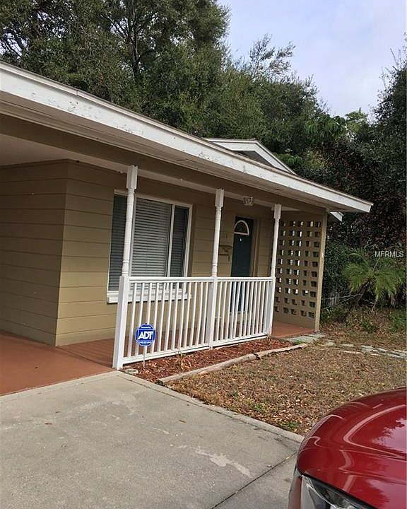 1st image of 899 72nd Ave N