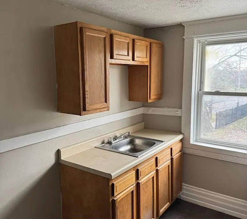 483-501 Dewey Ave #487-1