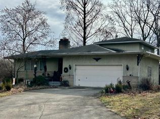 3255 Ponderosa Dr, Columbus, OH 43204