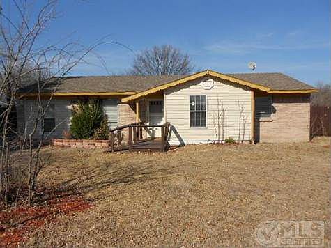 1st image of 119 Palm Cir