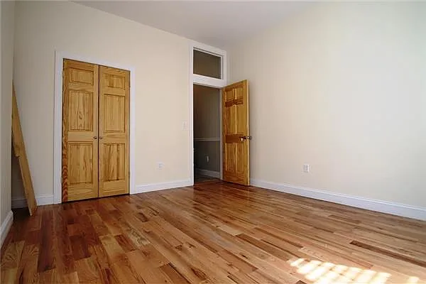 Rented by Space Marketing Shop | media 8