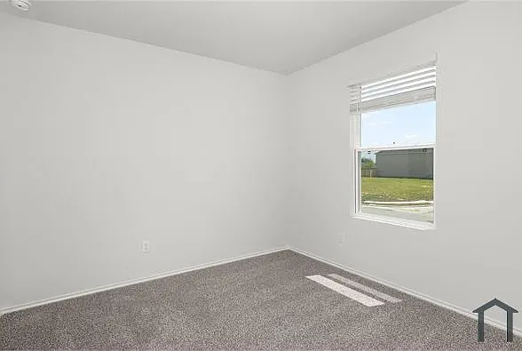 664 Walter Ellison Dr — Photo 4