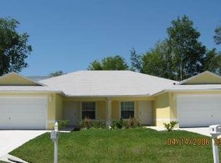 8 Fawn Ln, Palm Coast, FL 32137