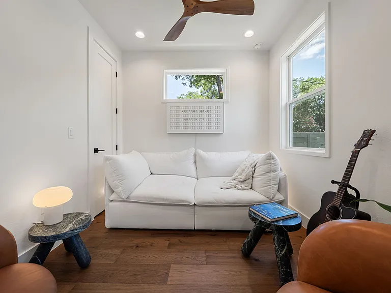 2609 Willow St #2 — Photo 42