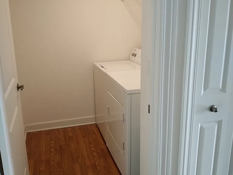 920 Marquette Ave #306 — Photo 9