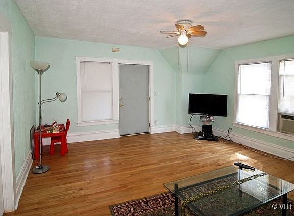 2nd image of 425 S Hannah Ave