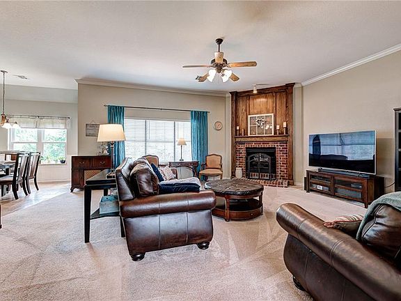 5th image of 4500 Lairds Woods Cir