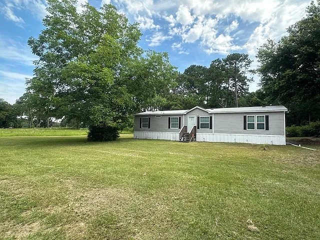 137 Coffin Point Rd — Photo 6