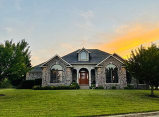 111 Bluff Ridge Rd, Jeffersonville, IN 47130