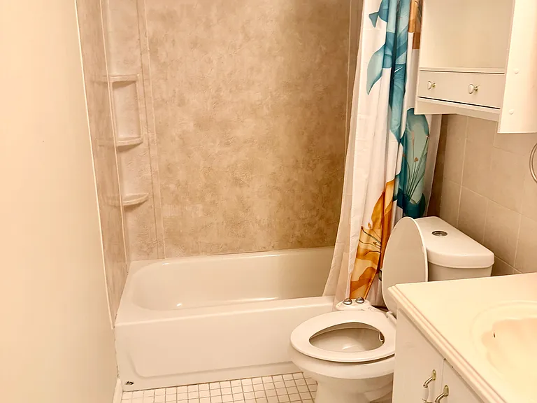 13428 Sarsfield Ave — Photo 11