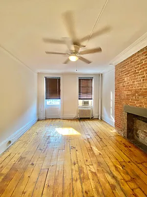 Rented by Waverly Realty Associates | media 17