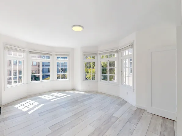 946 Hayes St #15, San Francisco, CA 94117