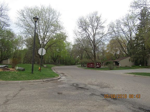 5th image of 16205 18th Ave N