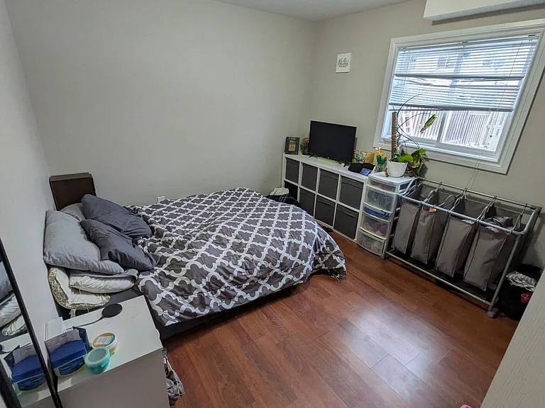 90 Penelope Dr — Photo 6