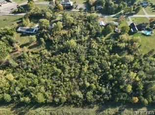 986 Sturgeon Point Rd #18, Derby, NY 14047