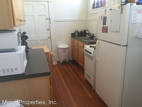 2nd image of 2101 Park Ave APT 03