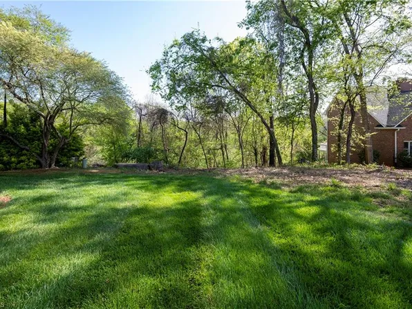 107 River Hill Dr #21, Advance, NC 27006