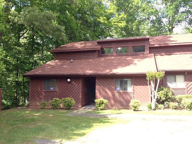 1st image of 301 Rock Knoll Dr