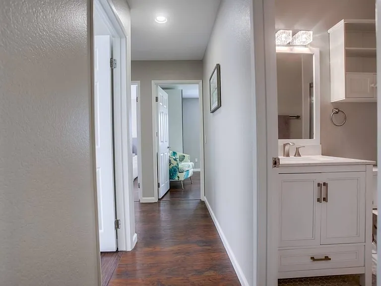 10584 Bandell Ct — Photo 29