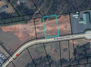 625 Business Park Dr, Seneca, SC 29678