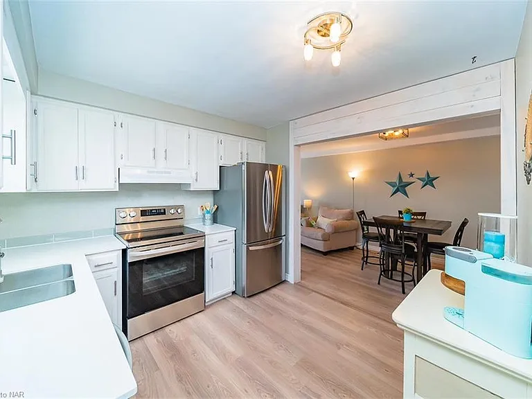 236 Saint Augustine Dr — Photo 15