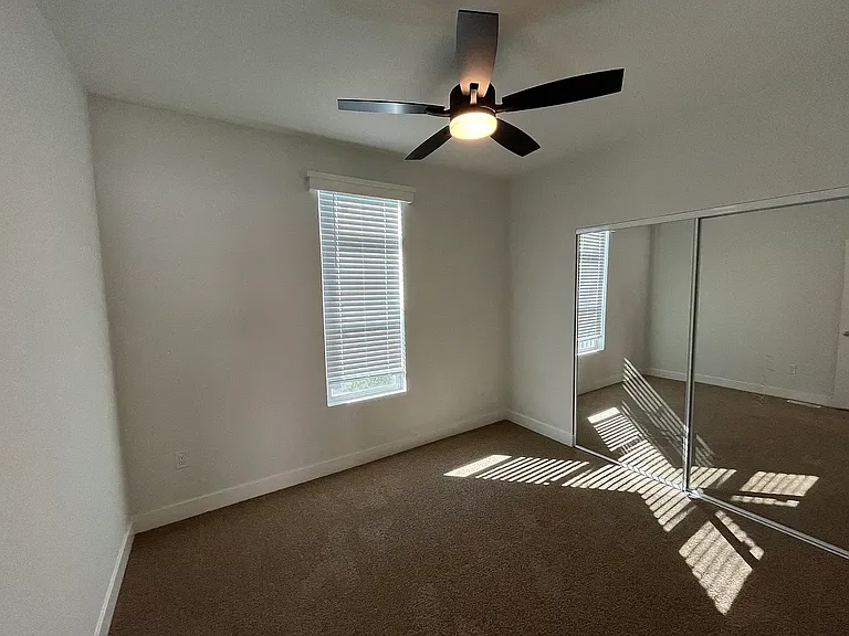 Rancho Estates Mobile Home Park — Photo 14