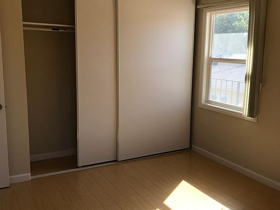 3rd image of 1231 N Cordova St APT D